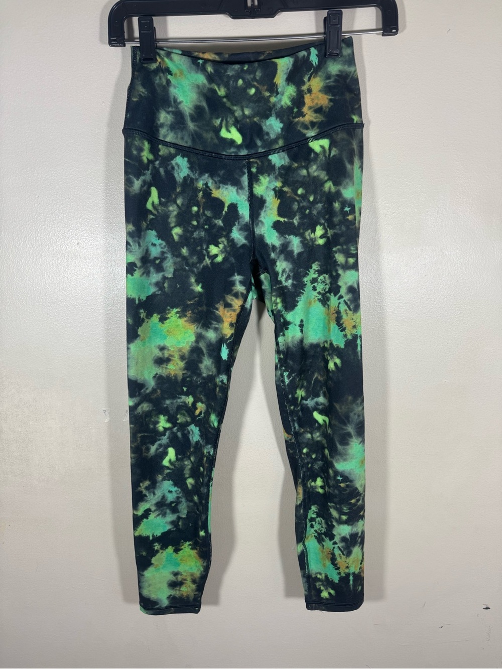 Fabletics Black, Green & Teal Tie-Dye High-Rise Leggings